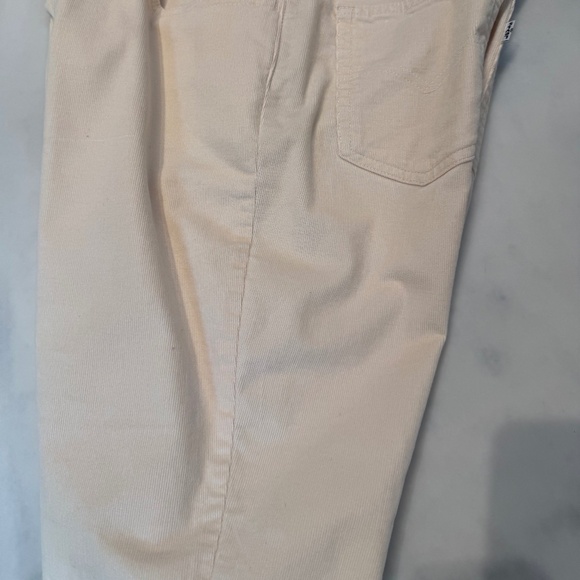 Levi’s Micro Corduroy Jeans - 725 High Rise Bootcut Size 31X32” - Buttercream - Picture 10 of 10